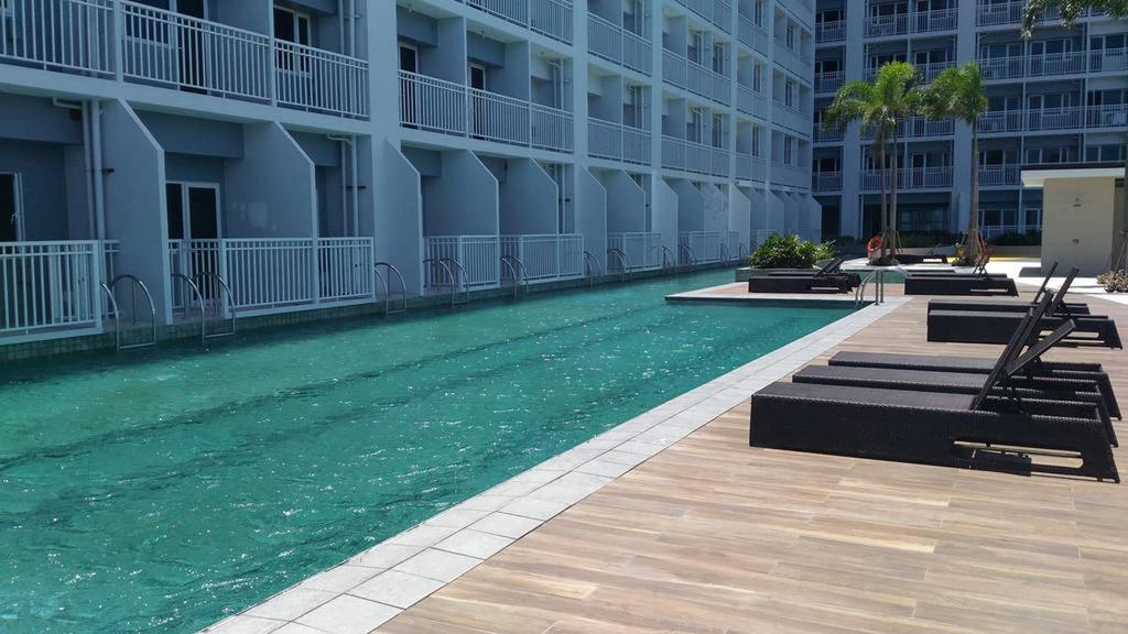 Smdc Breeze Residences By Dominga Manila Exterior foto